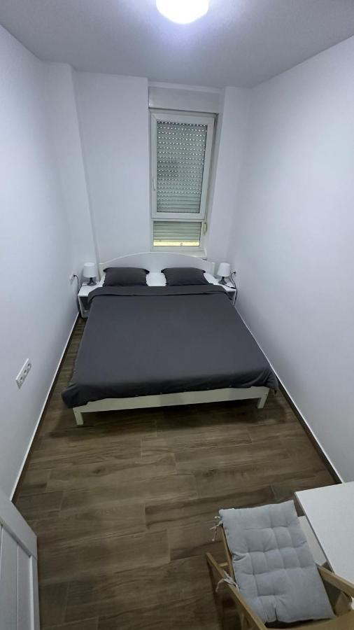 Seti Gorgeous Apartments With Jacuzzi Belgrade Luaran gambar