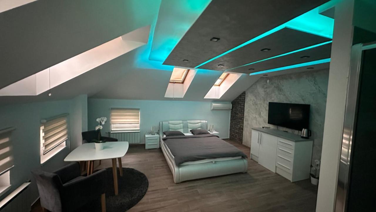 Seti Gorgeous Apartments With Jacuzzi Belgrade Luaran gambar